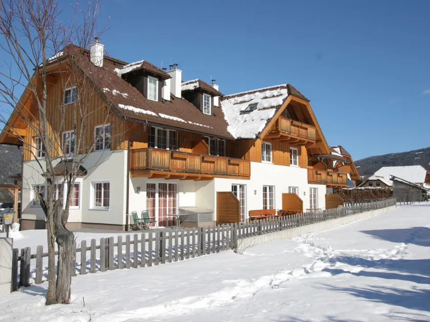 Lovely Apartment in Sankt Margarethen im Lungau with Jacuzzi - Image 1