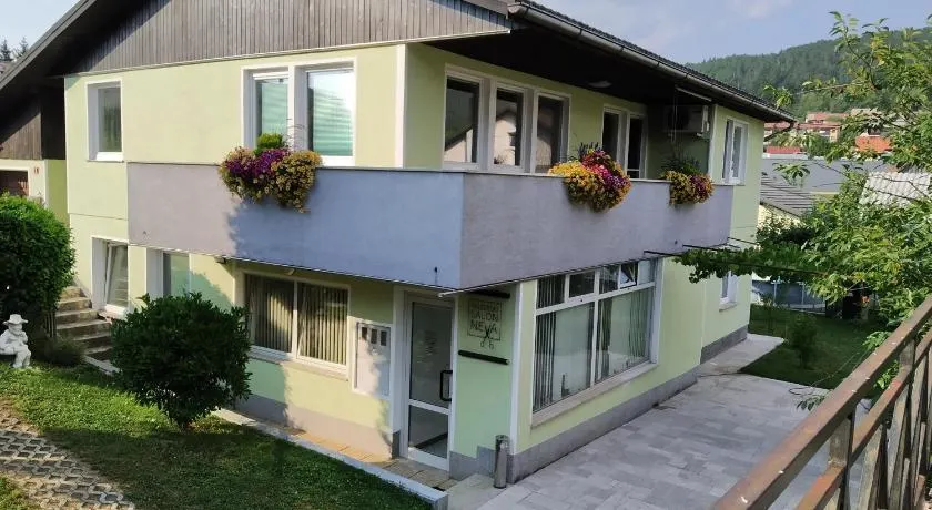 Apartma JERMAN - Cerknica - Image 1