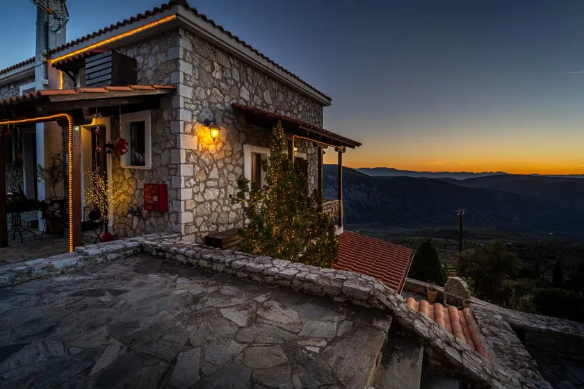 ROCK DANDY MOUNTAIN HOUSE ARACHOVA - Image 1
