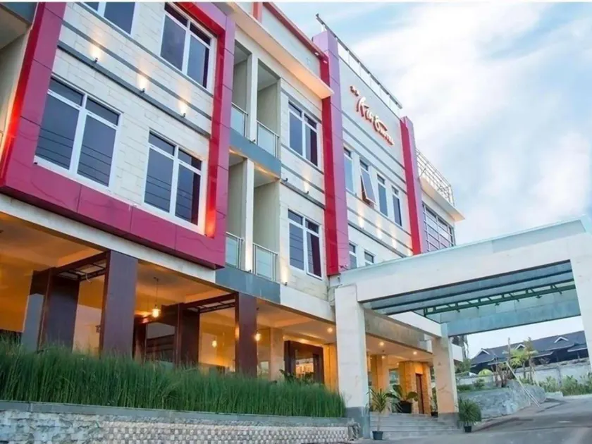 Albis Hotel - Image 1