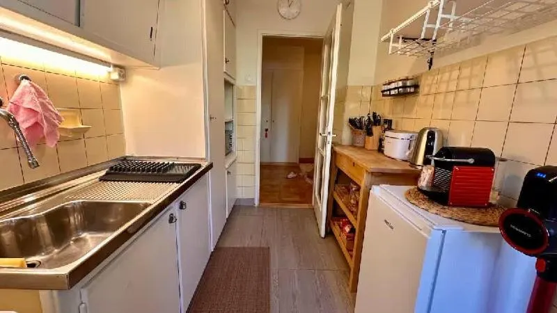 Entire Apartment 2 Bedrooms Up to 4 Guests - Image 1