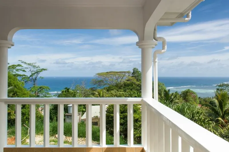 Villa Kayola - Self Catering - Image 1