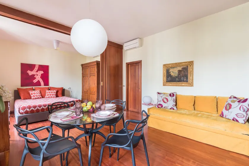 Design Apartments Florence- Florence City Center - Image 1