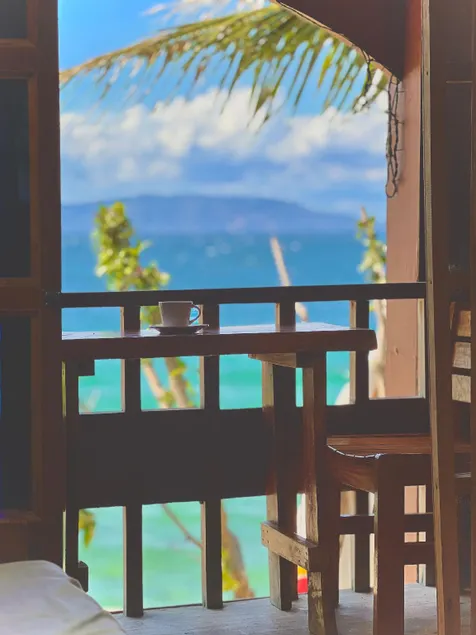 D Mountain Beach Resort - Beachfront - Image 1