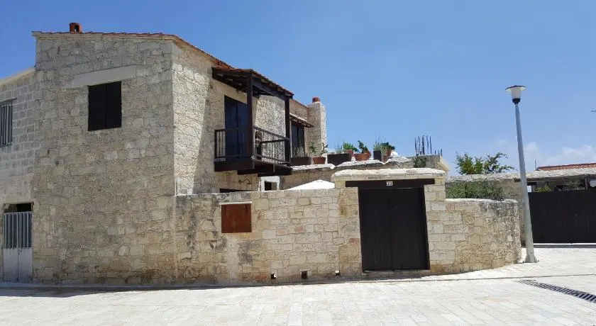 Michalis Anoyia Traditional Stonehouse - Image 1