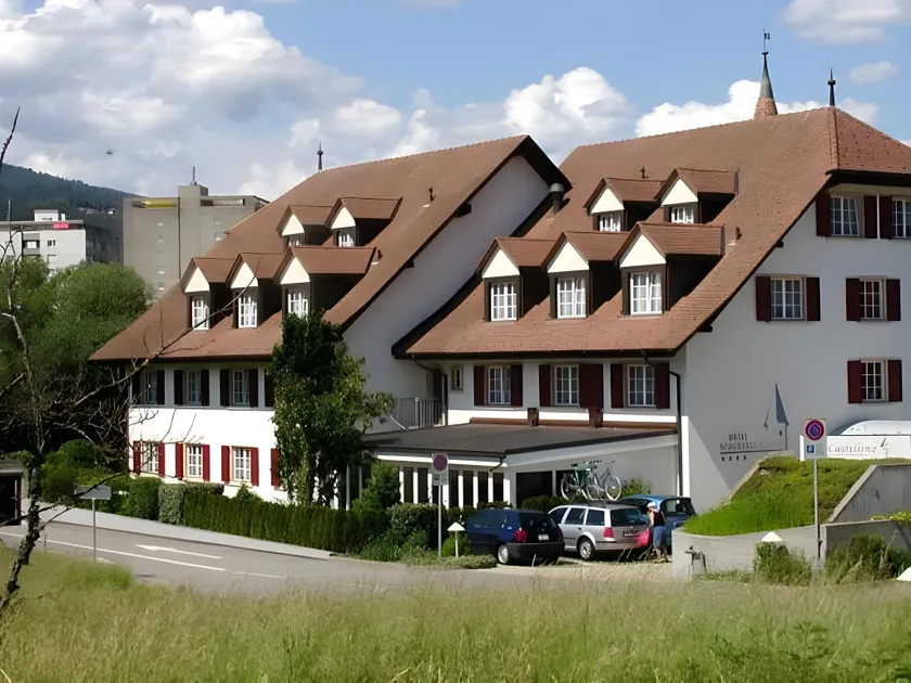 Hotel Schlössli Garni - Free Parking - Image 1