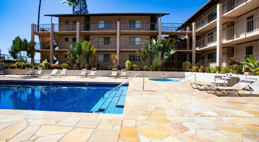 South Kihei condo with pool, hot tub & lanai - Image 1