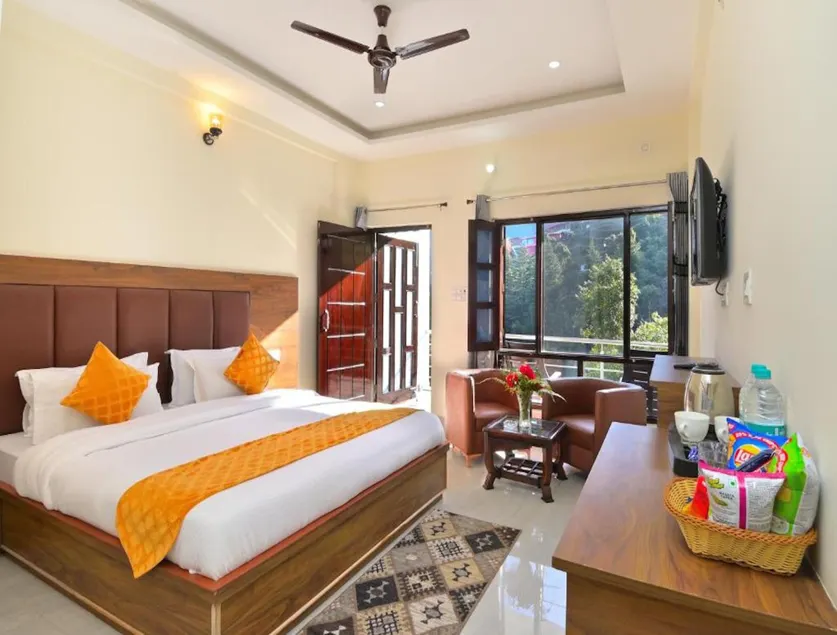 Hotel LA Riqueza Dhanaulti - Image 1