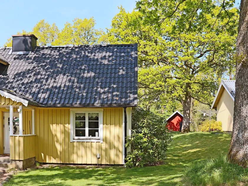 7 person holiday home in LåNGARYD-By Traum - Image 1