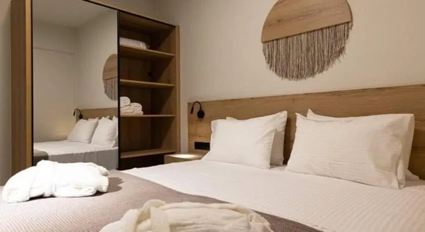 VASILAS Luxury Rooms & Suites - Image 1