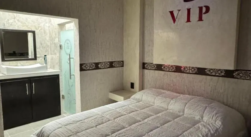 Hotel VIP - Image 1