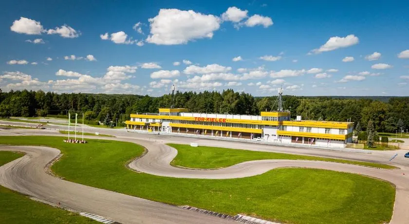 Hotel Tor Kielce - Image 1