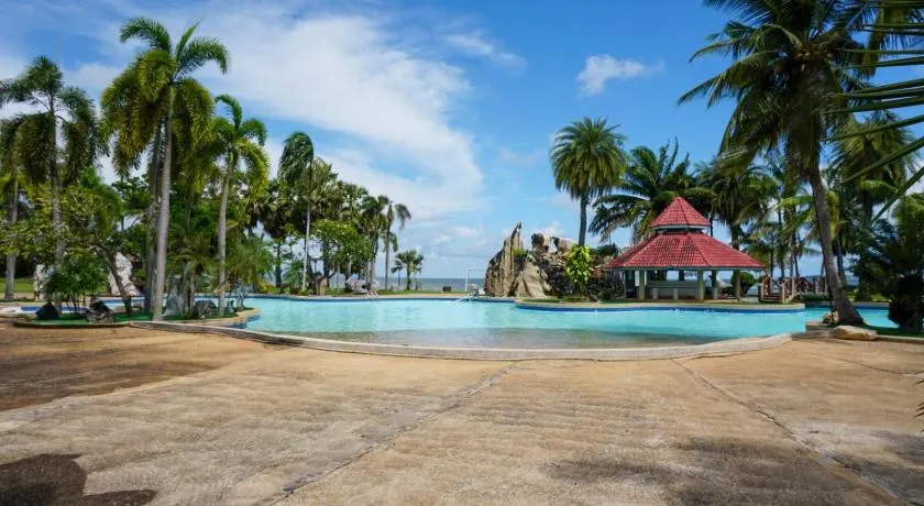 Rockgarden Beach Resort - Image 1