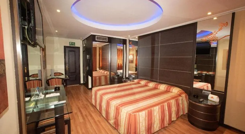 Motel Caribe - Image 1