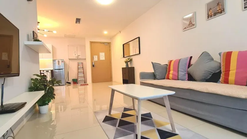 Suasana JB at JB Center Luxury Modern & Rustic 1BR Apt for Bussiness,Vacation trips - Image 1