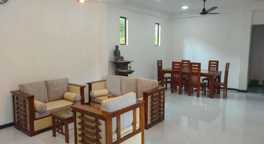 Pathirana guest - Image 1
