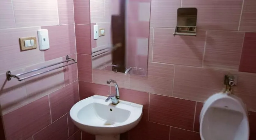 Abo Orabi Guest House - Image 1