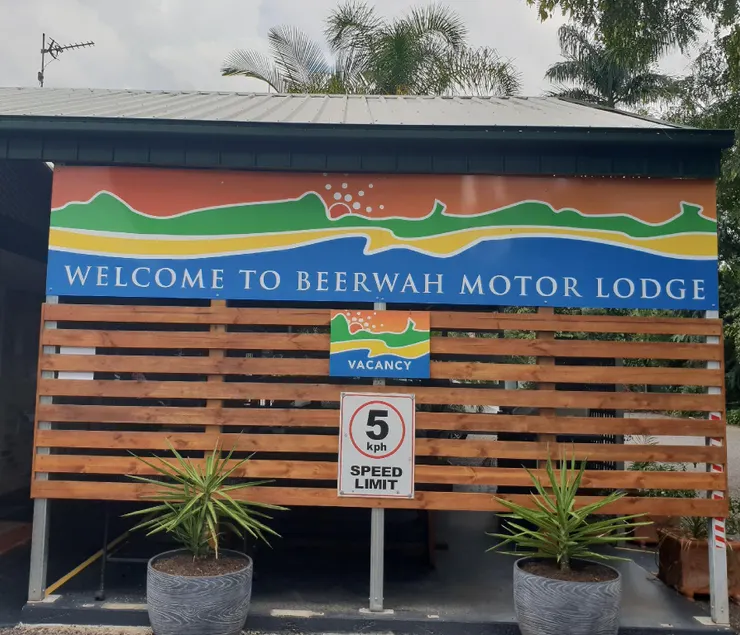 Beerwah Motor Lodge - Image 1