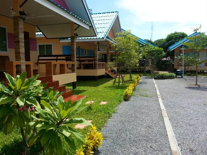 Sangtong Beach Resort - Image 1
