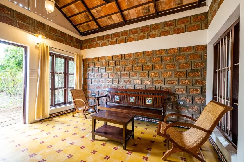 Cynefin, Pet-friendly 2br by the backwaters by Roamhome - Image 1