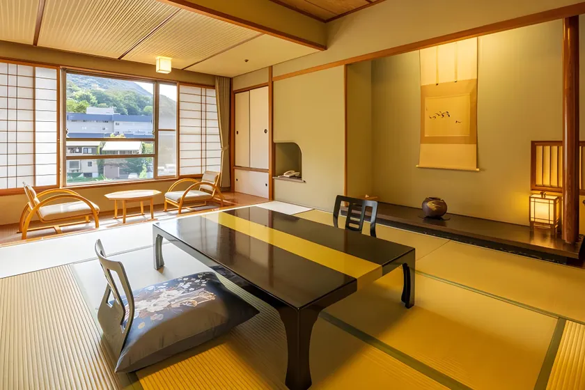 Hakone Yumoto Onsen Hotel Kajikaso - Image 1