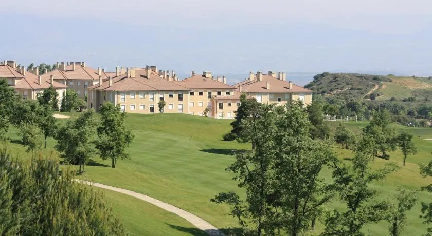 Apartamentos Campo de Golf - Image 1