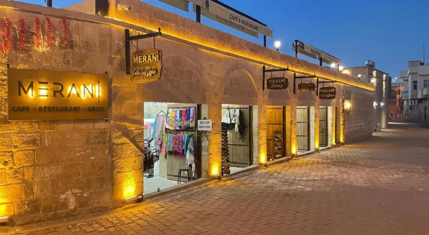Merani Hotel - Image 1