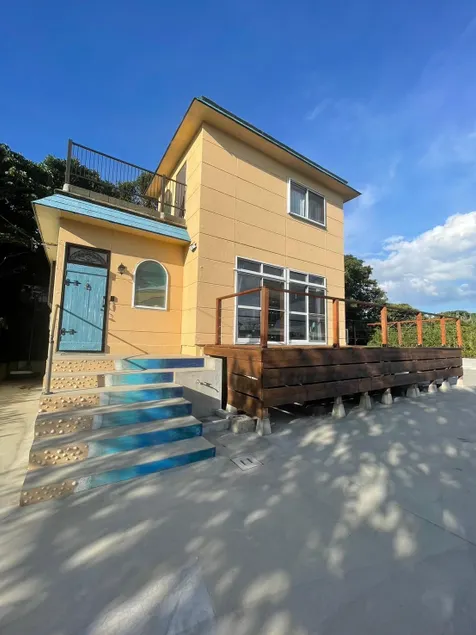 Itoshima Beach House - Image 1