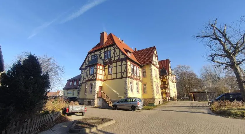 Gasthof "Zum Schloss" - Image 1