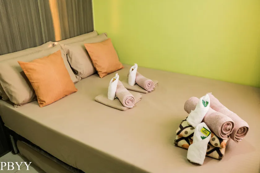 Green Residences Stays by PBYY - Image 1