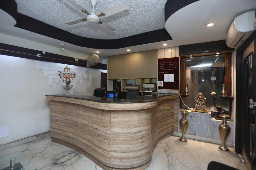 Hotel Rushabh Home - Image 1