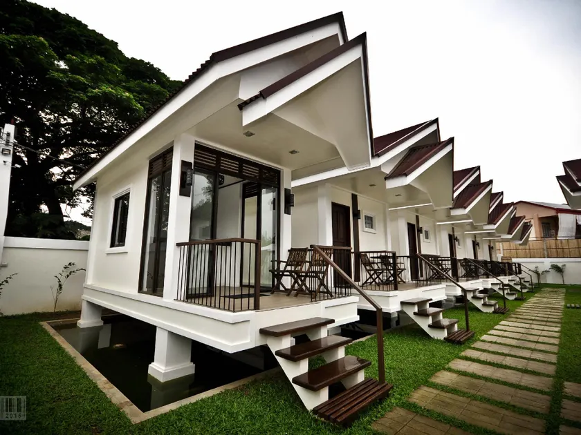 Cleon Villas Pension - Image 1