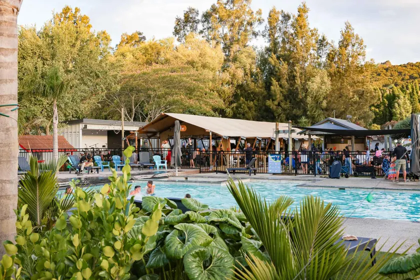 Hot Water Beach TOP 10 Holiday Park - Image 1