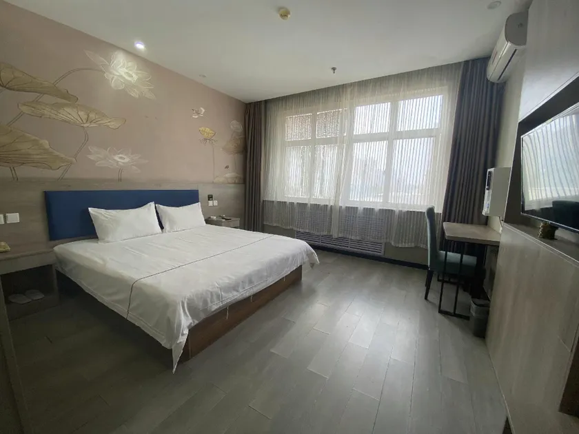 Eaka 365 Chain Hotel (Weixian Xinyulou Branch) - Image 1