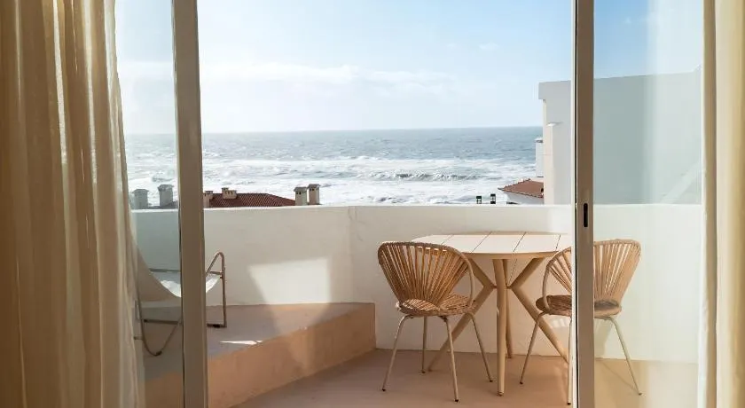 Praia das Maçãs Sea view Retreat - Image 1