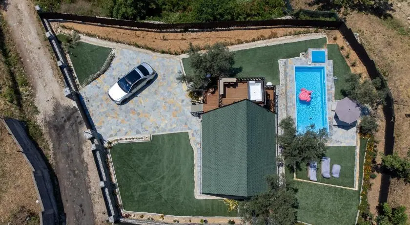 Villa Vista - Image 1