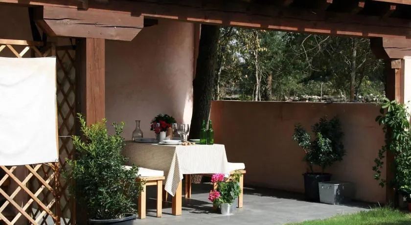 El Hogar del Fresno, casa con encanto en Cañicosa - Image 1