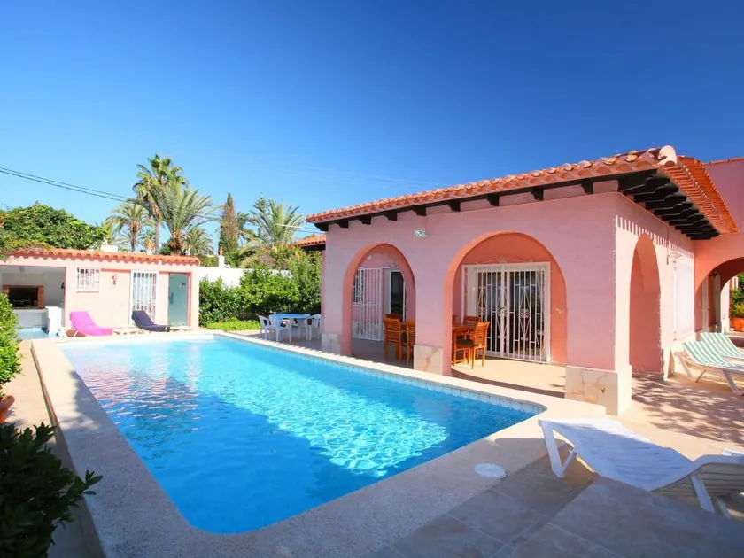 Casa de vacaciones Sandra by Interhome - Image 1