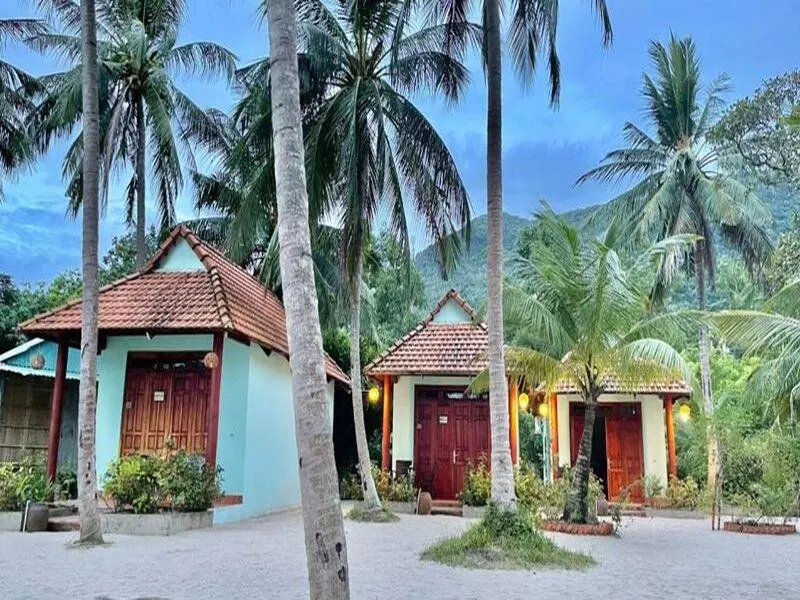 Kiki Coconut Beach Resort - Image 1