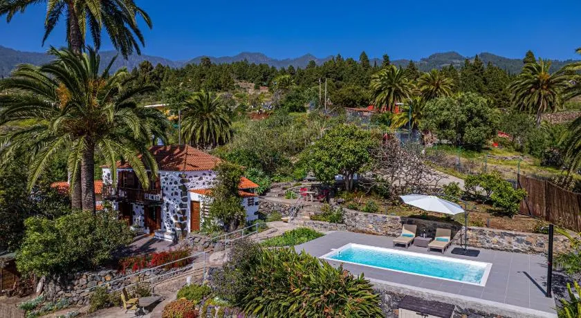 Casa Piedra y Tea - Image 1