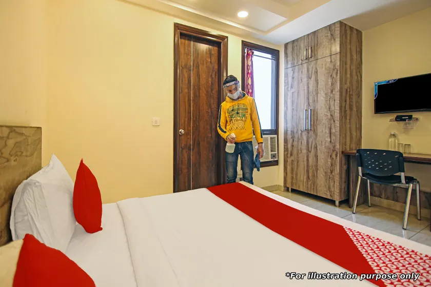 Flagship Satuti Guest House - Image 1
