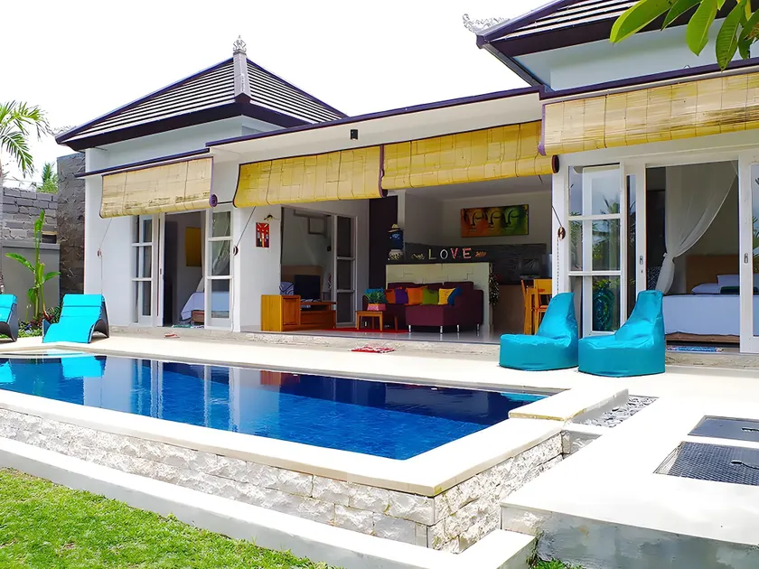 Ratna Villa - Image 1