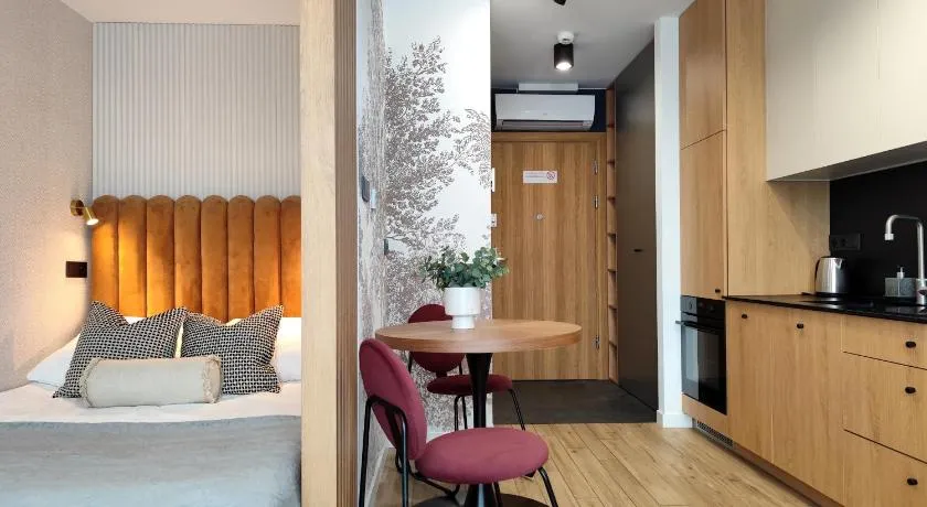 Easy Rent Apartments - Unia Art Residence 83, Basen & SPA, Centrum 24h Check-in - Image 1