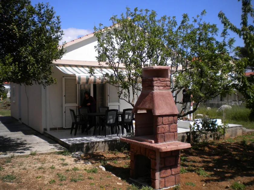 Holiday house Branka Vir, Zadar riviera - Image 1