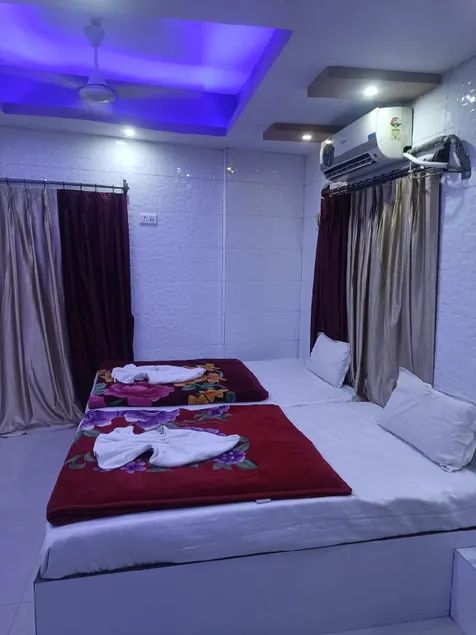 Lodge Babul - Image 1
