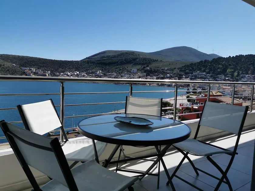 Sea breeze holiday apartment - Image 1