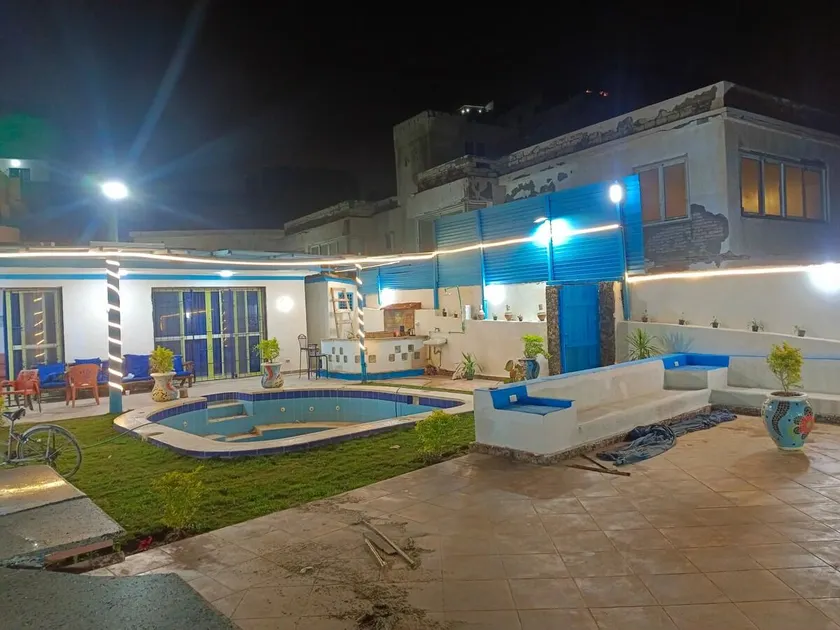 nirvana beach house motel suite - Image 1