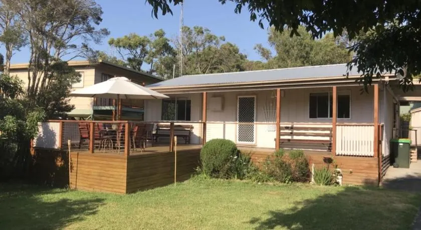 Waratah Bay Beach House - Image 1