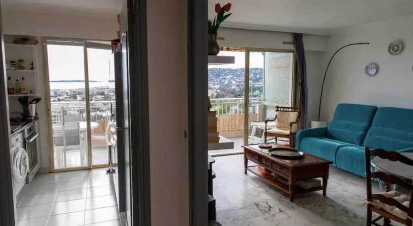 Lovely 48 m2 appt with sea view and swimming pool - Image 1