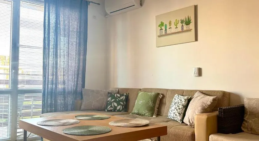 Apartment 7 - Image 1